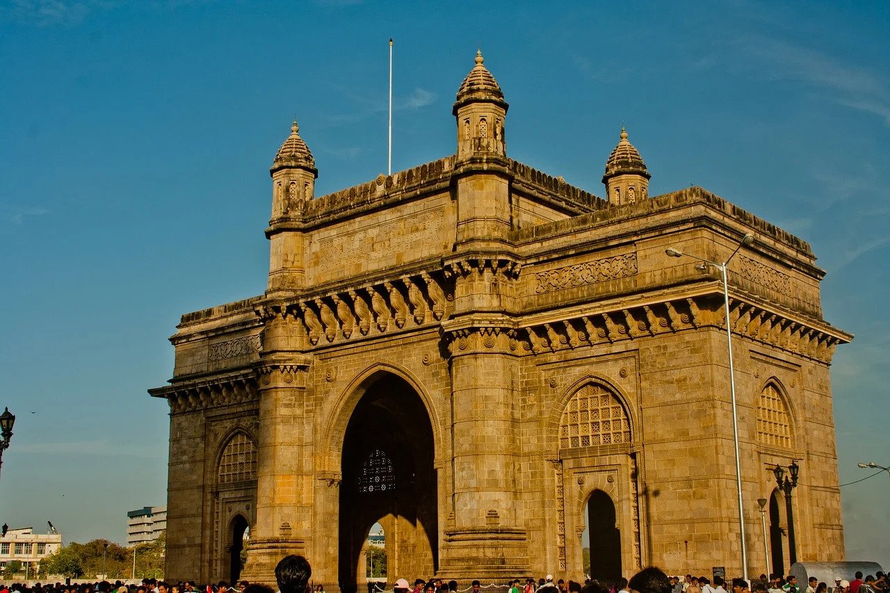 10 Best Souvenirs to Buy in Mumbai | Mumbai Tourism | 10 Tips