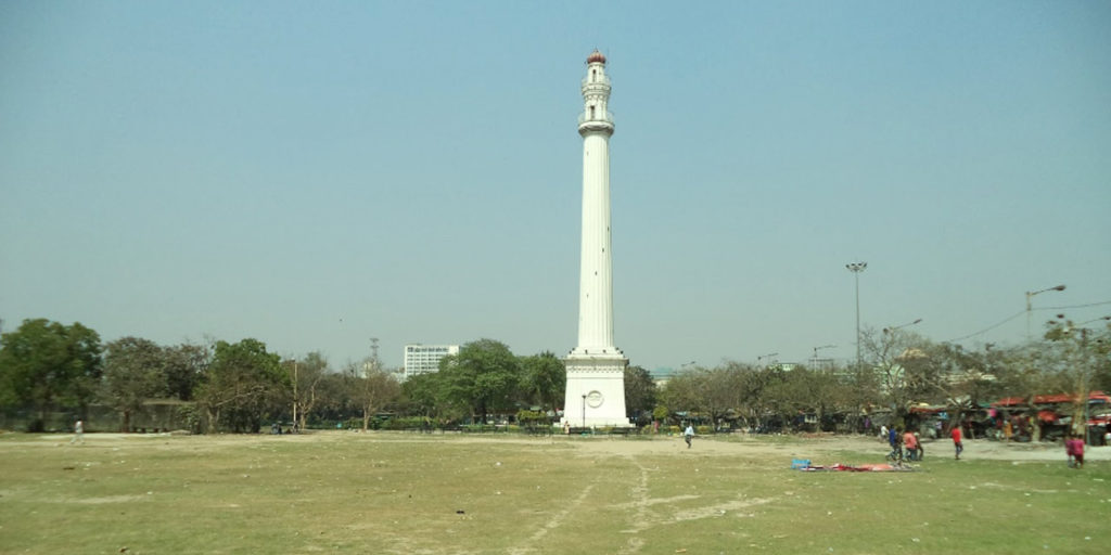 shaheed minar. places to visit in Kolkata 9